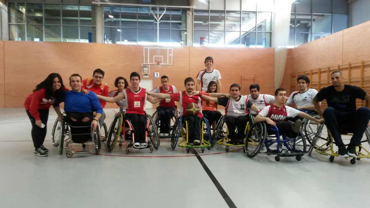 basketball-group-(1).JPG basketball-group-(1).JPG
