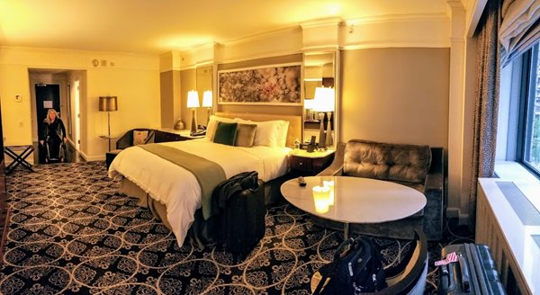Hotel-room-pic-10.jpg
